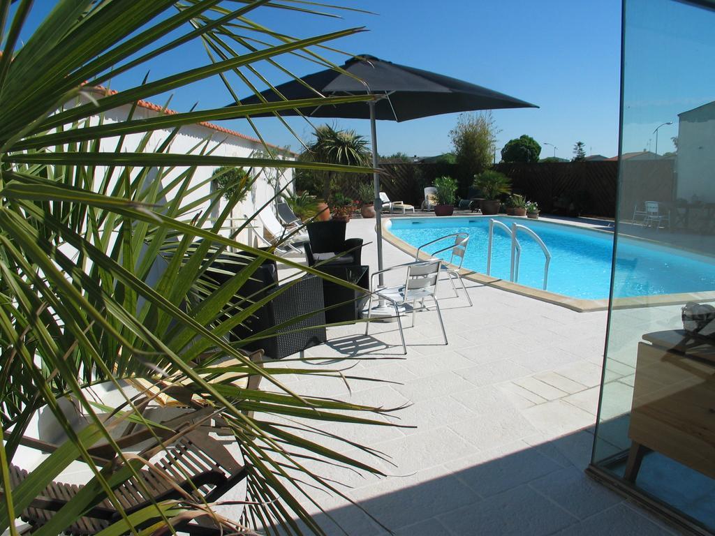 Chambres d'Hôtes Le Logis du Port Paradis Nieulle-sur-Seudre Exterior foto